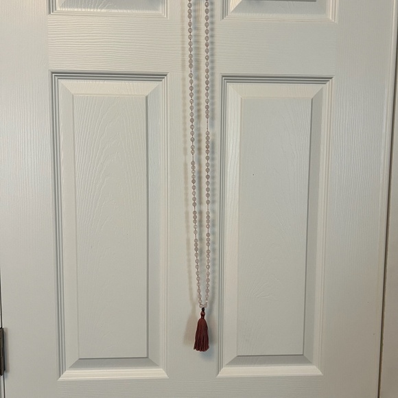ROSE QUARTZ Crystal Necklace Mala - Beaded Handmade Healing Jewelry Stones - Picture 3 of 4